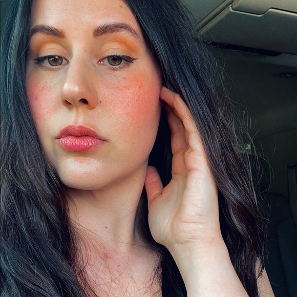 🤗 - Picture 1 of 1